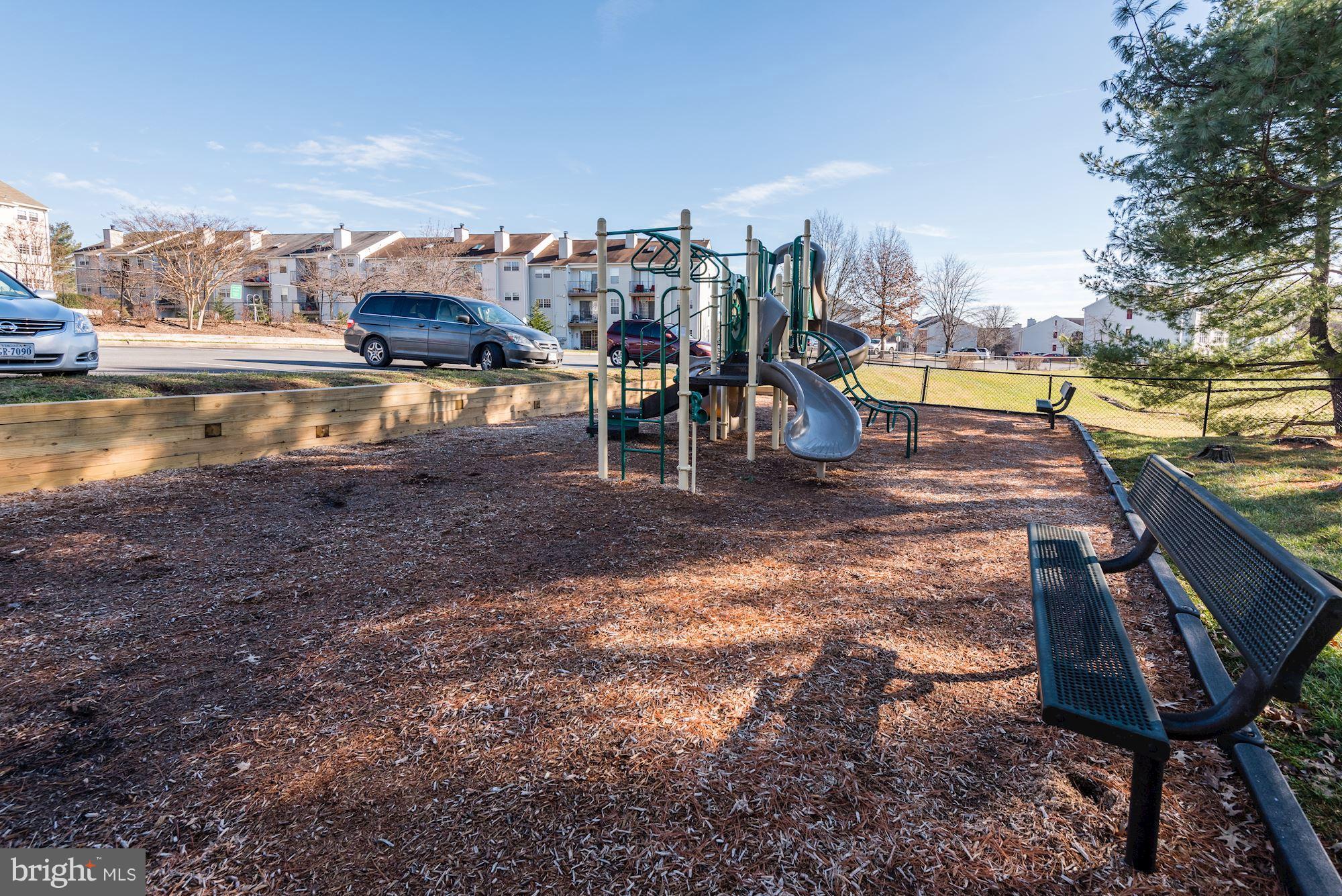 124 Fort Evans Road Southeast, Unit E Leesburg, VA 20175 - Photo 28 of 29 Community Tot Lot