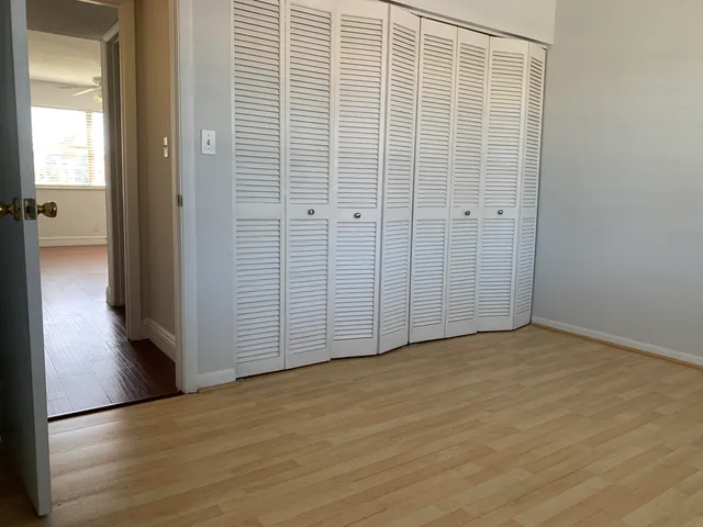 $2,450 | 9370 Southwest 8th Street, Unit 202, Boca Raton, FL 33428