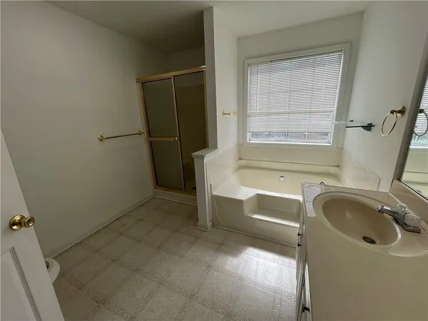 $2,150 | 54 Oxford Brook Way, Lawrenceville, GA 30046