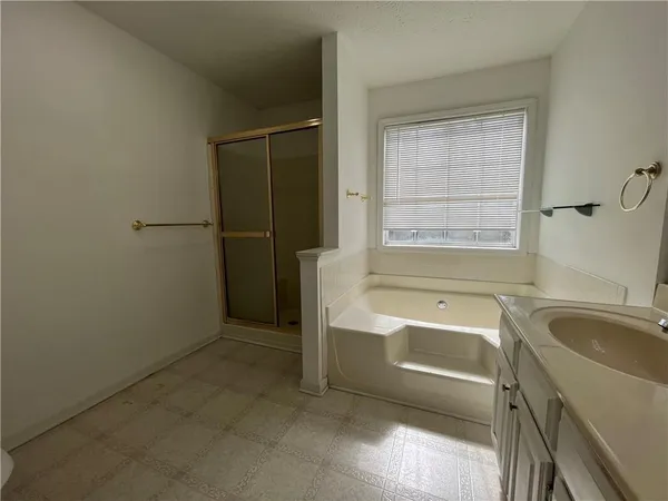 $2,150 | 54 Oxford Brook Way, Lawrenceville, GA 30046