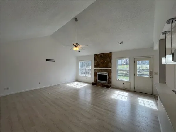 $2,150 | 54 Oxford Brook Way, Lawrenceville, GA 30046