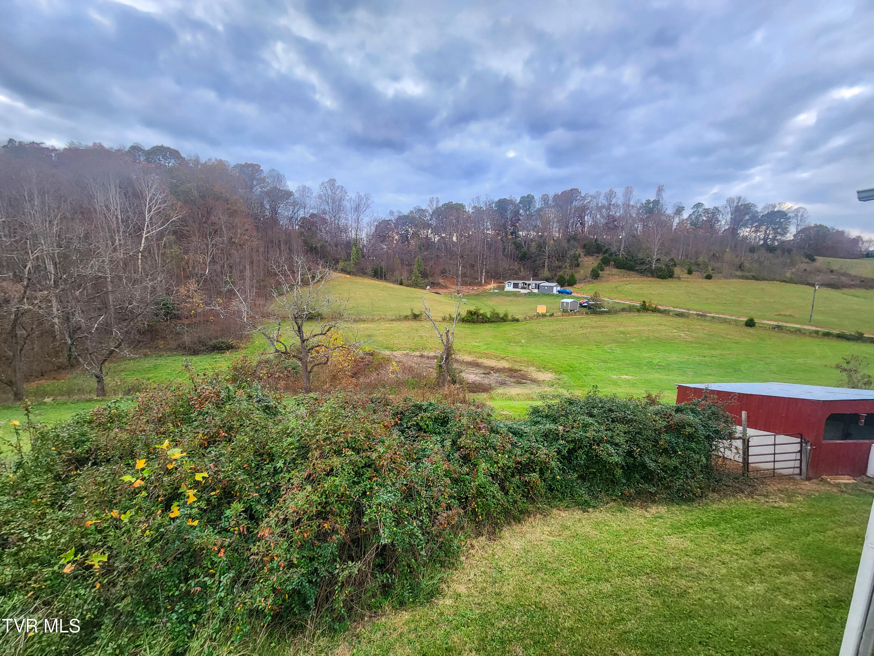 412 Egypt Road Bluff City, TN 37618 - Photo 16 of 16 412 Egypt-15
