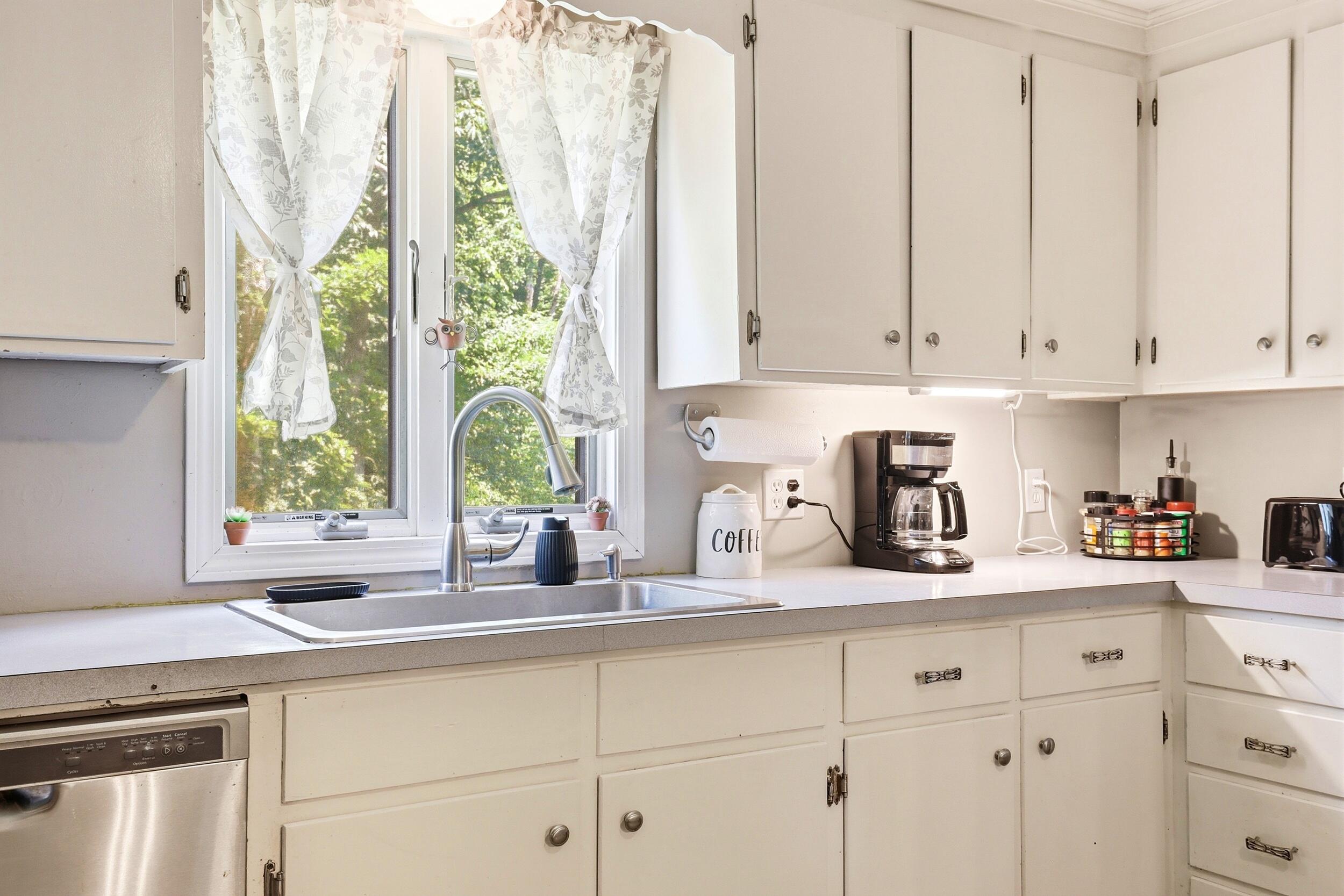 250 Pine Hill Road Berwick, ME 03901 - Photo 13 of 45 13_on_the_mark-et_062