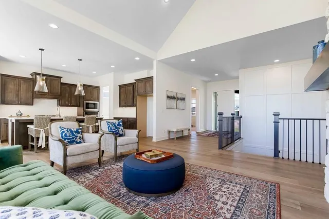 $758,760 | 15487 West 168th Place, Olathe, KS 66062