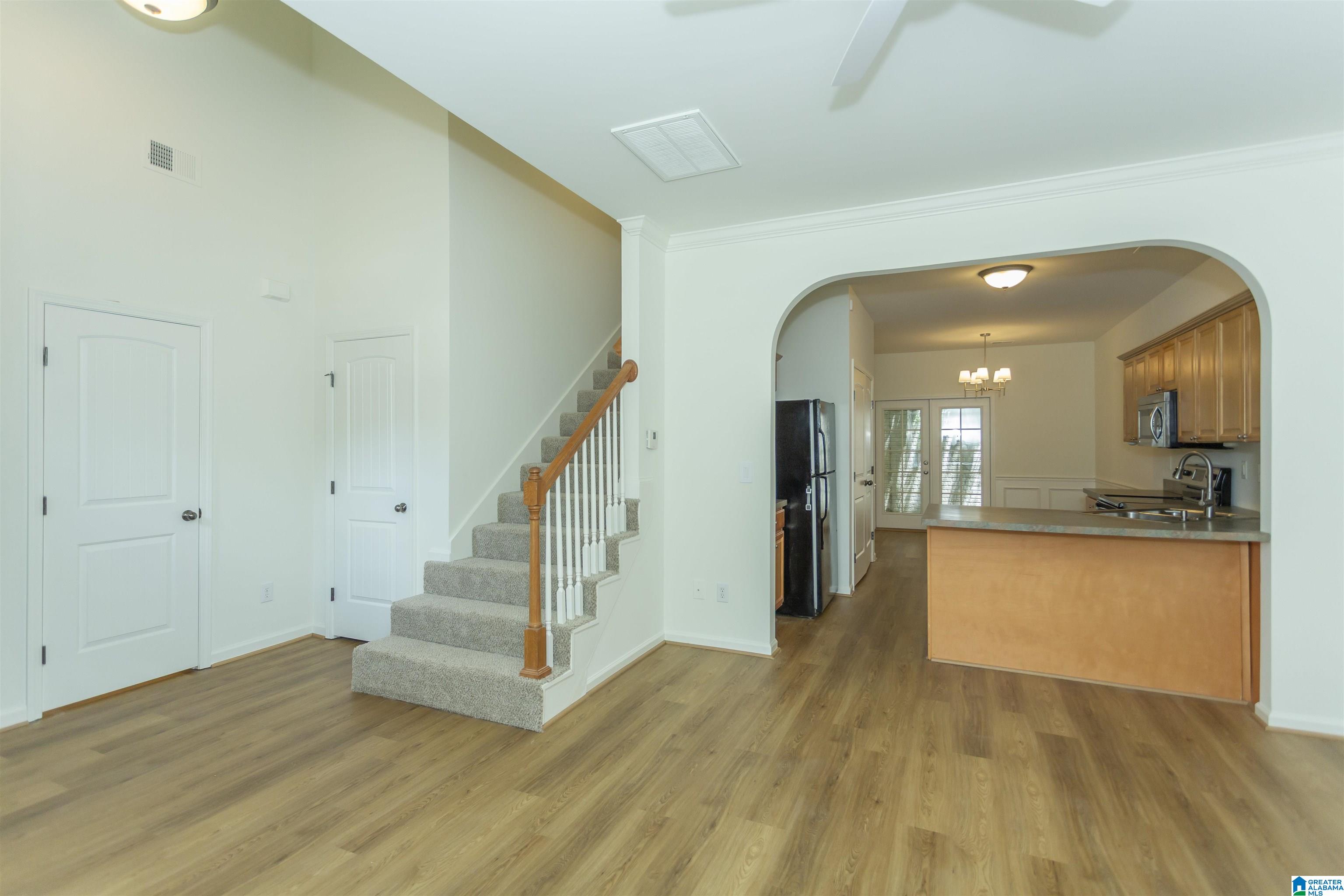 2332 Ridgemont Drive Birmingham, AL 35244 - Photo 5 of 38