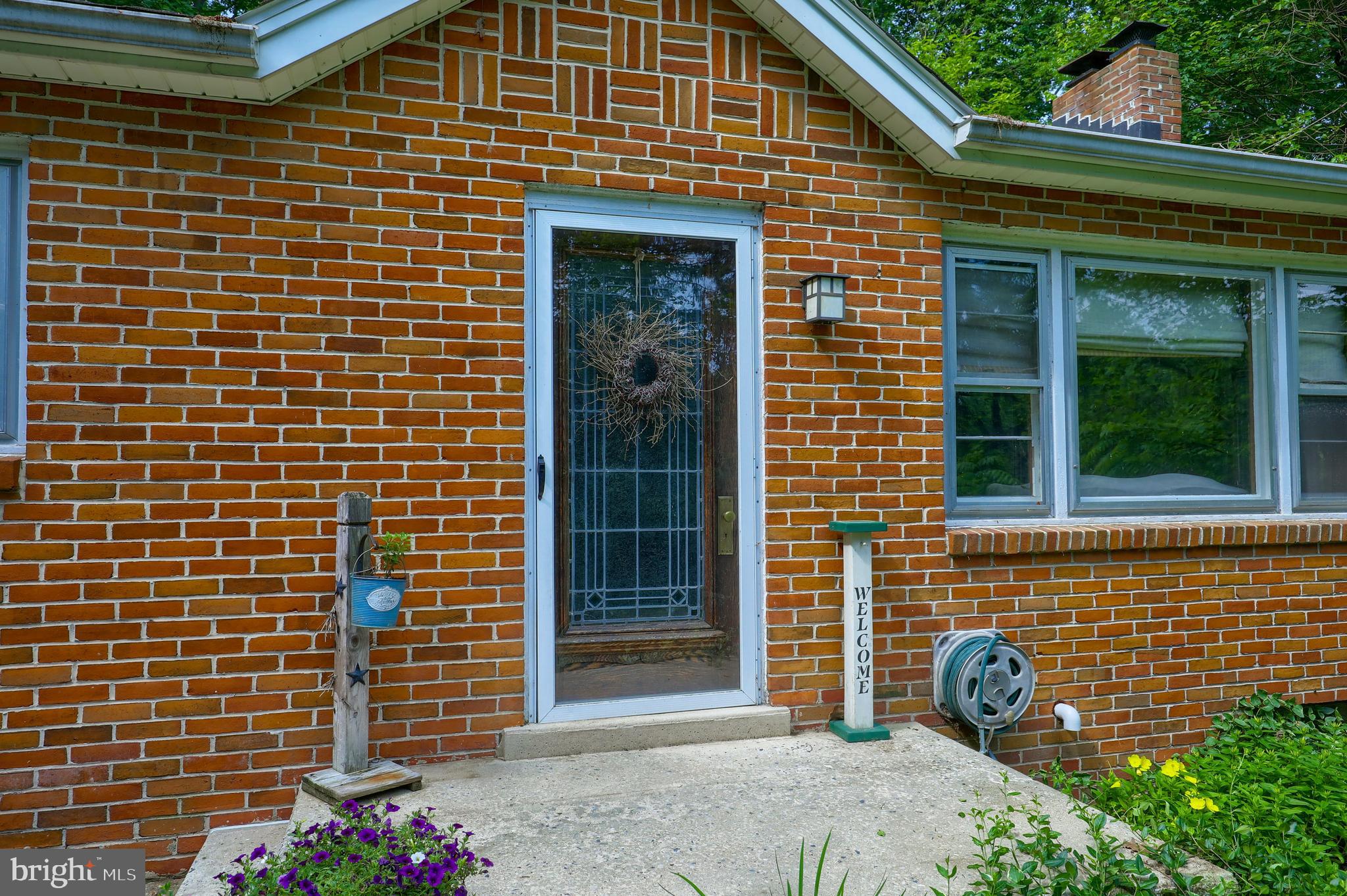 250 Green Valley Road York, PA 17403 - Photo 4 of 41 Gallery Image 4