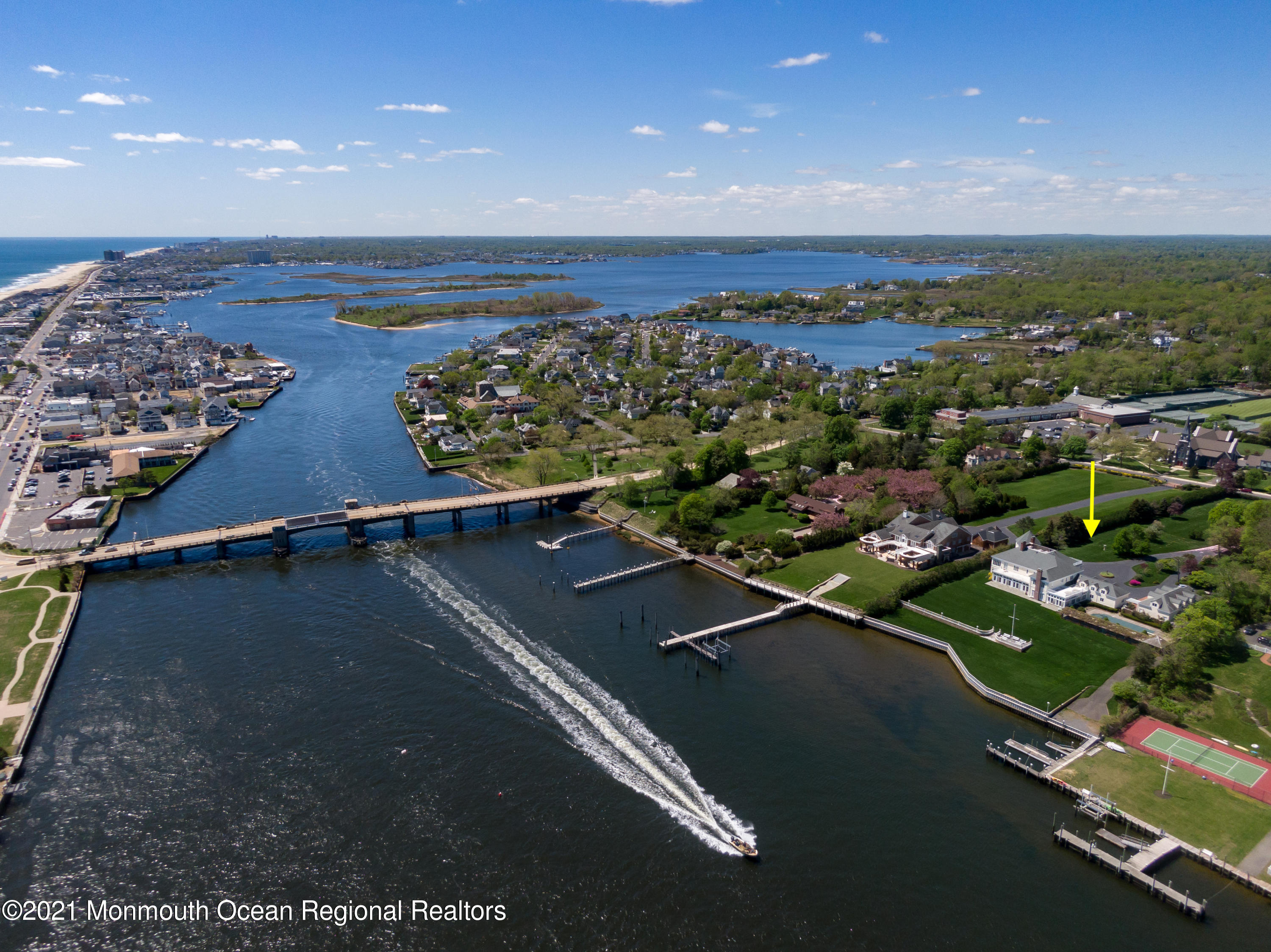 29 Ward Avenue Rumson, NJ 07760 - Photo 7 of 25 an aerial view of residential houses with outdoor space and seating