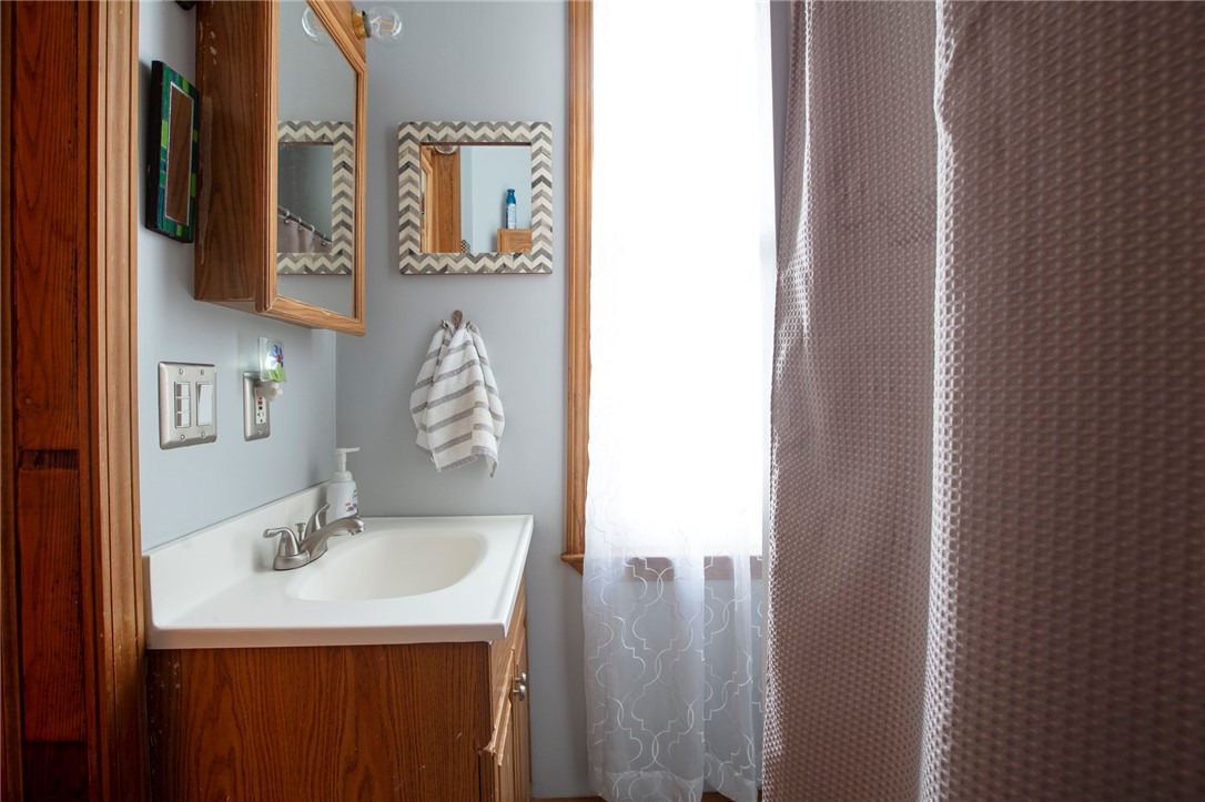 108 Boardman Street Rochester, NY 14607 - Photo 14 of 32