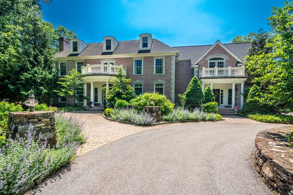 4 Wren Circle North Reading, MA 01864 - Photo 1 of 42