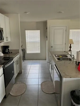 $3,200 | 5520 Flagstone Trail, Palmetto, FL 34221