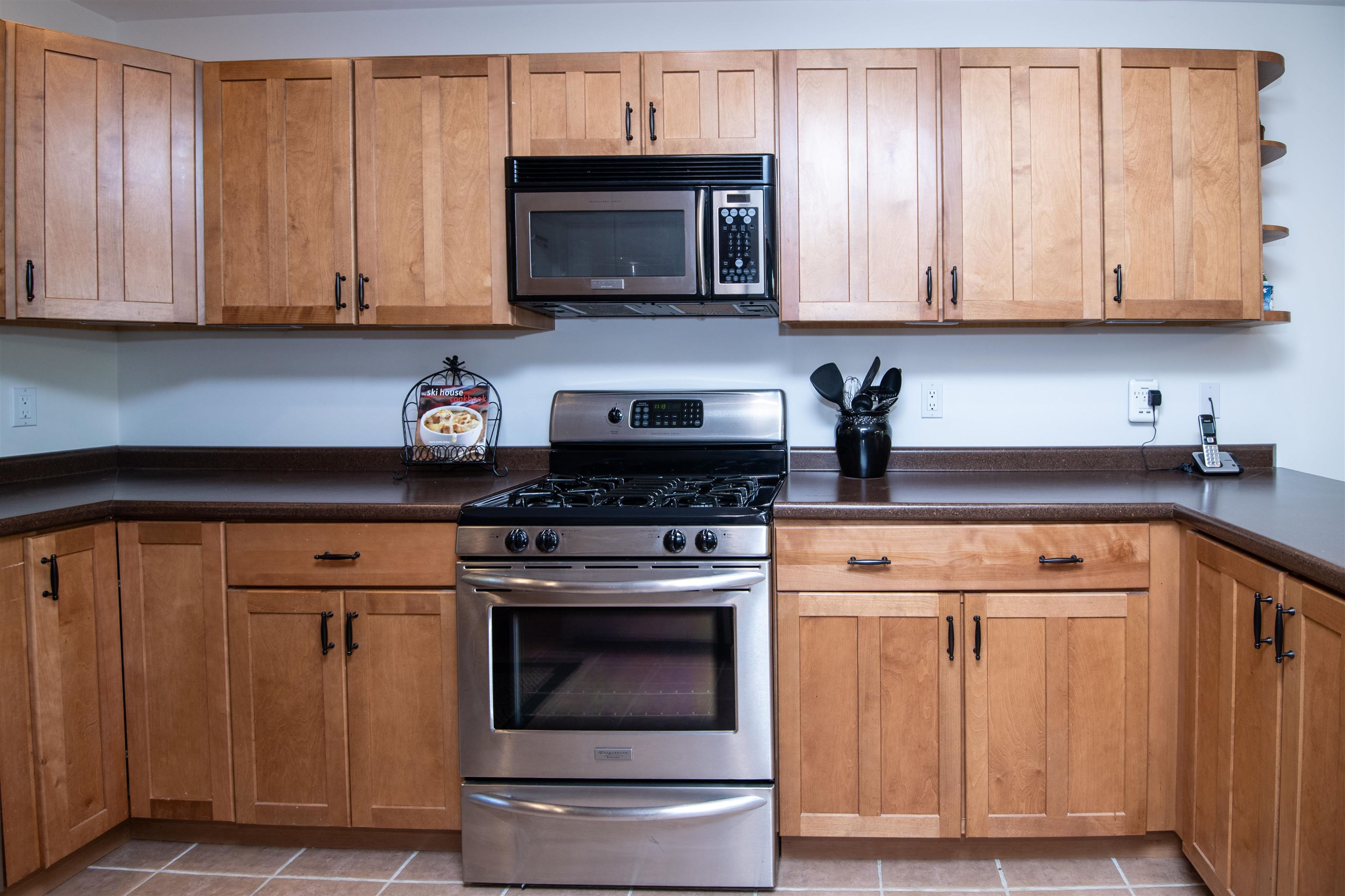 273 Birch Landing Road, Unit 23 Plymouth, VT 05149 - Photo 11 of 60