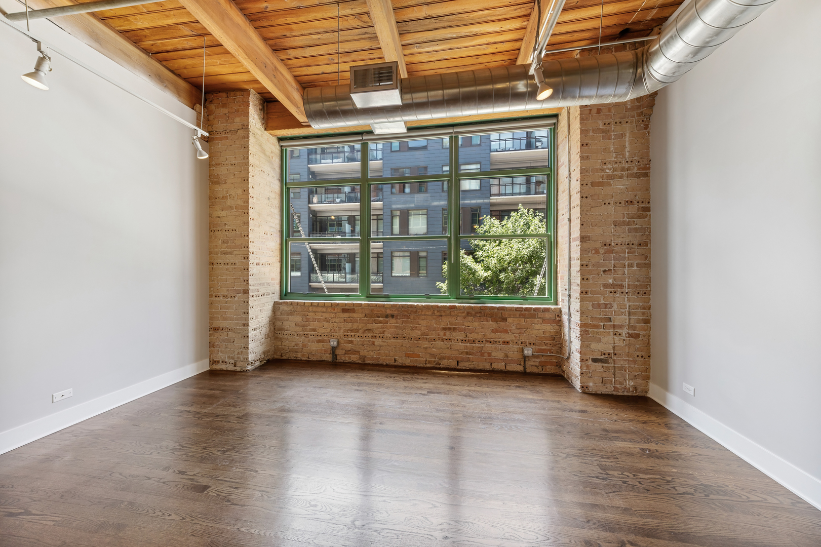 1017 West Washington Boulevard, Unit 2D Chicago, IL 60607 - Photo 7 of 14