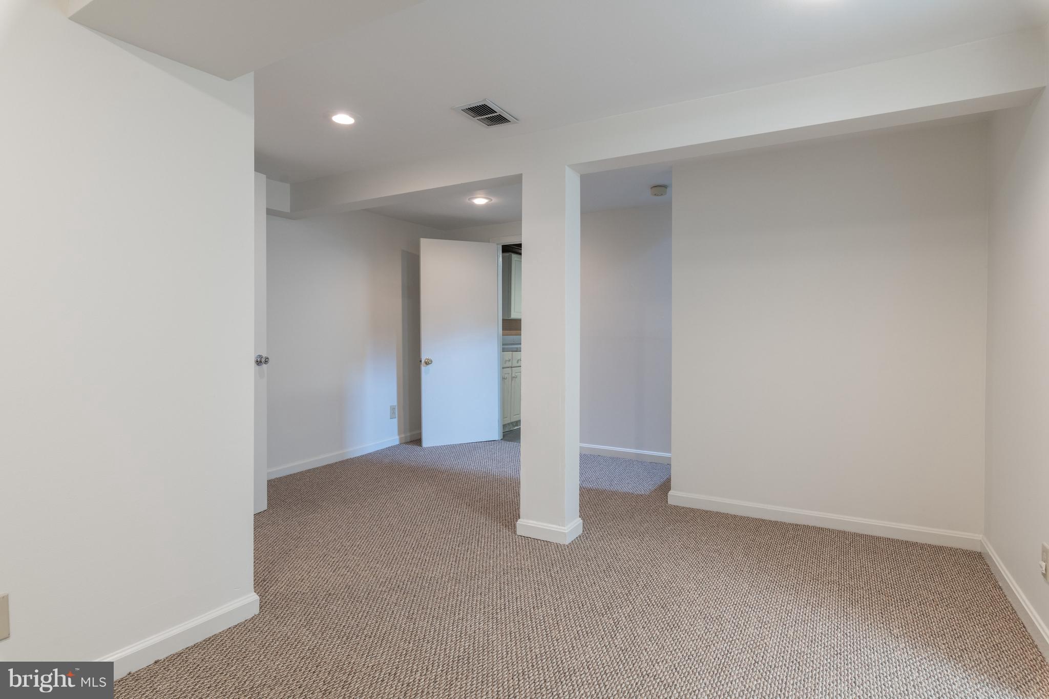 6036 Fort Hunt Road Alexandria, VA 22307 - Photo 35 of 52 Lower Level Family Room- another view