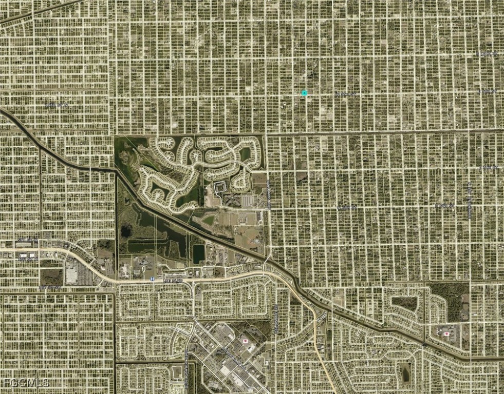 800 West 9th Street Lehigh Acres, FL 33972 - Photo 14 of 14 a bathroom with a shower