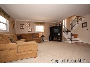 133 Nottingham Road Springfield, IL 62704 - Photo 4 of 19