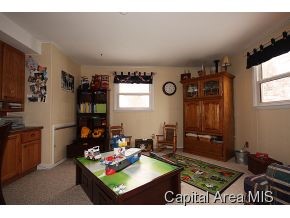 133 Nottingham Road Springfield, IL 62704 - Photo 9 of 19