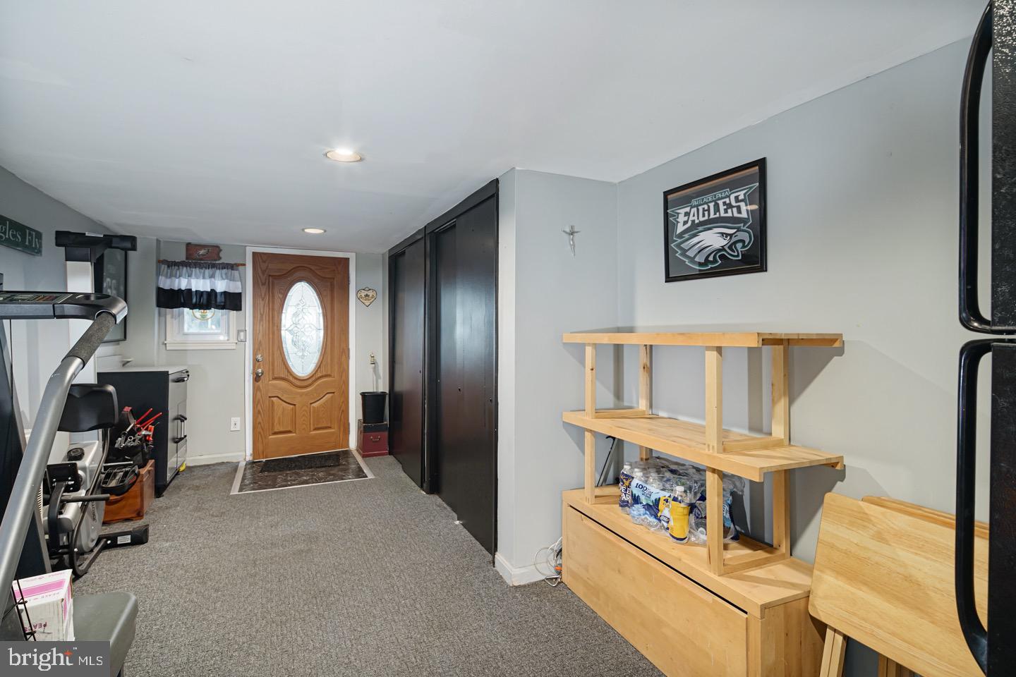 12482 Balston Road Philadelphia, PA 19154 - Photo 21 of 30 a view of a livingroom with a furniture and workspace