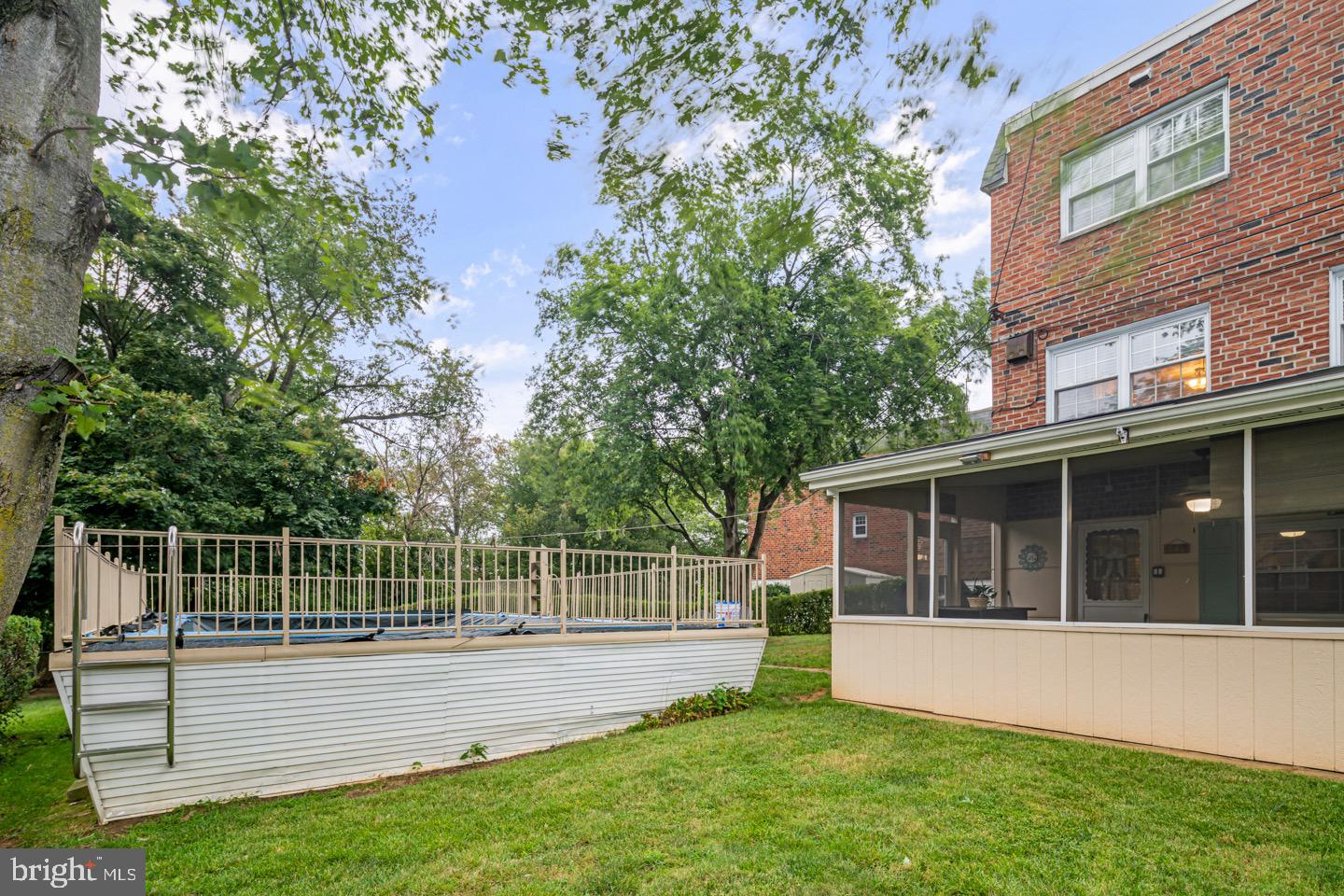 12482 Balston Road Philadelphia, PA 19154 - Photo 4 of 30 a view of a house with a backyard