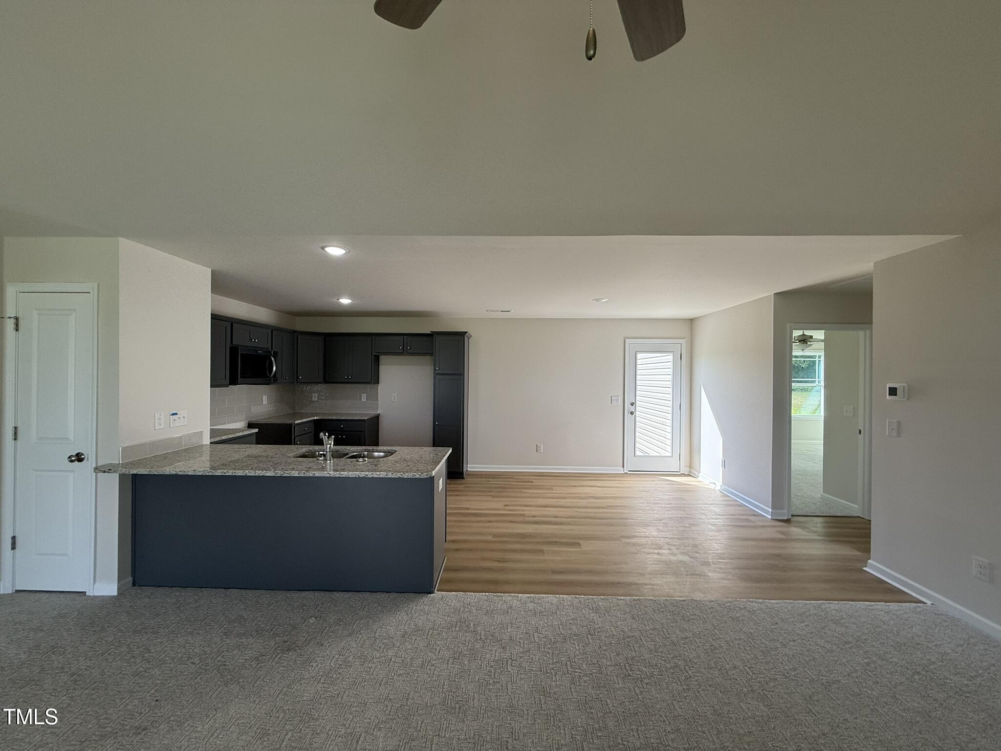 139 Grace Ridge Benson, NC 27504 - Photo 5 of 16 IMG_2787
