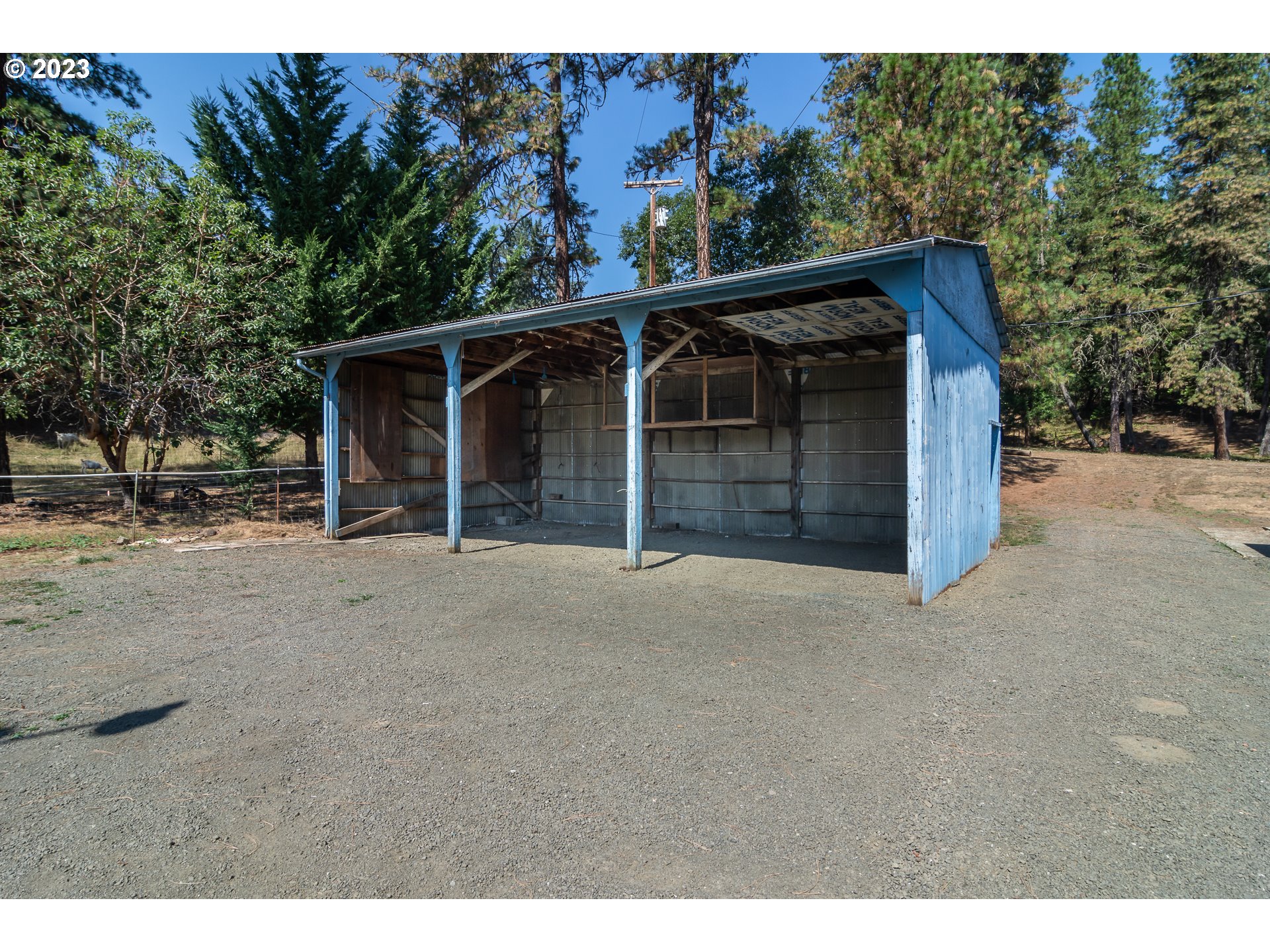 959 Doerner Road Roseburg, OR 97471 - Photo 13 of 40 a view of a house with a outdoor space