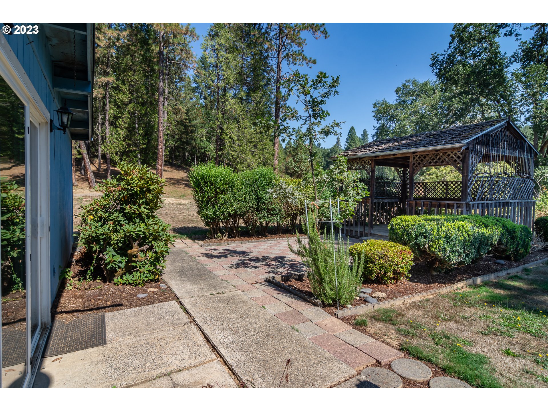 959 Doerner Road Roseburg, OR 97471 - Photo 15 of 40