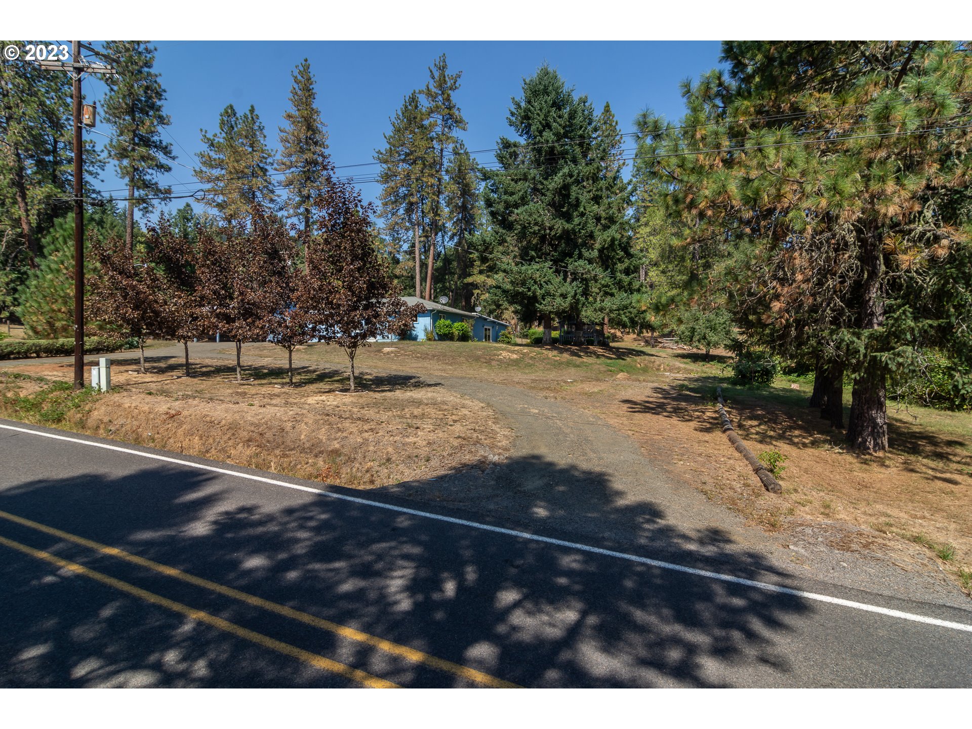 959 Doerner Road Roseburg, OR 97471 - Photo 4 of 40