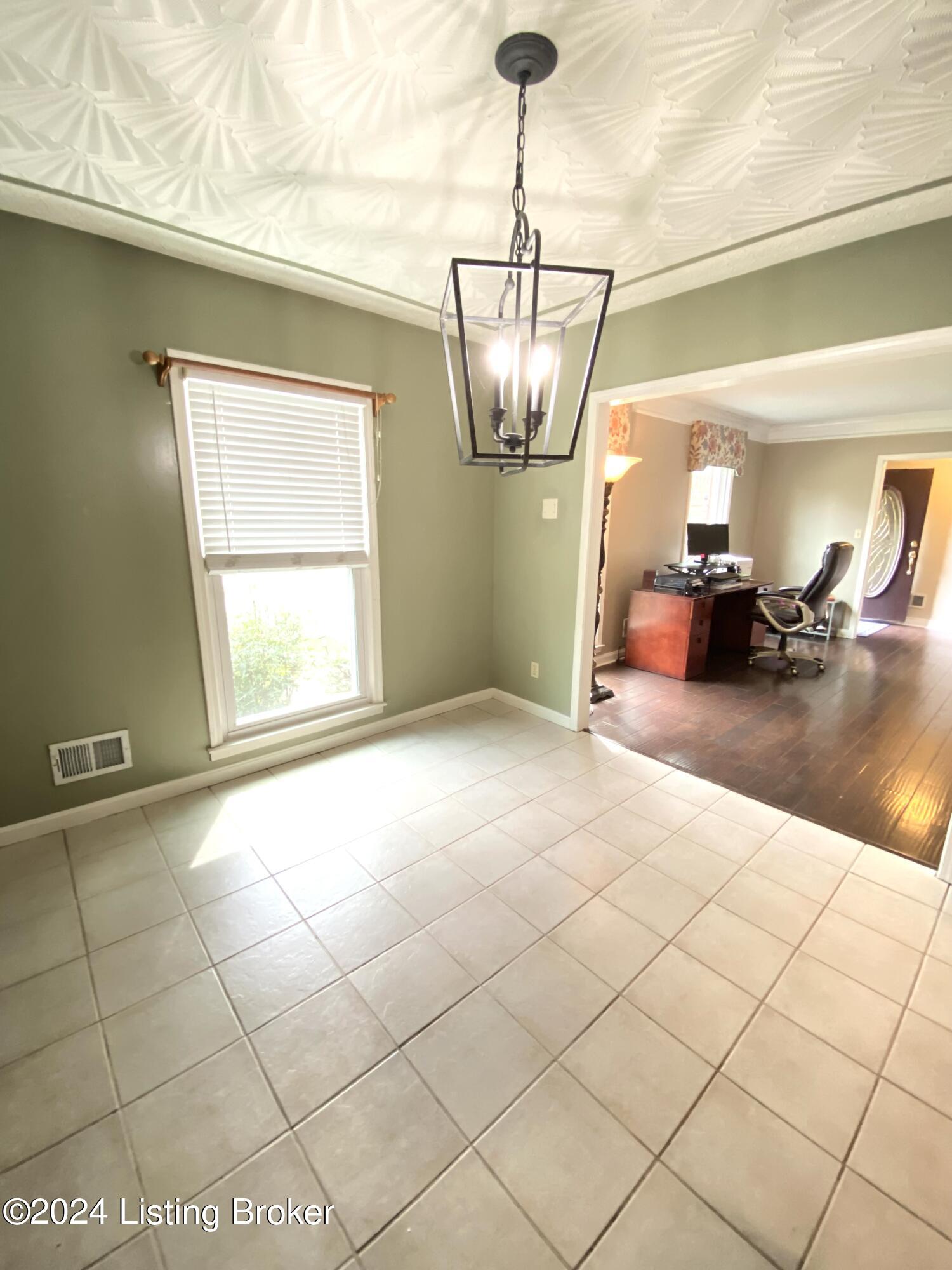 1311 Cedarbrook Rd