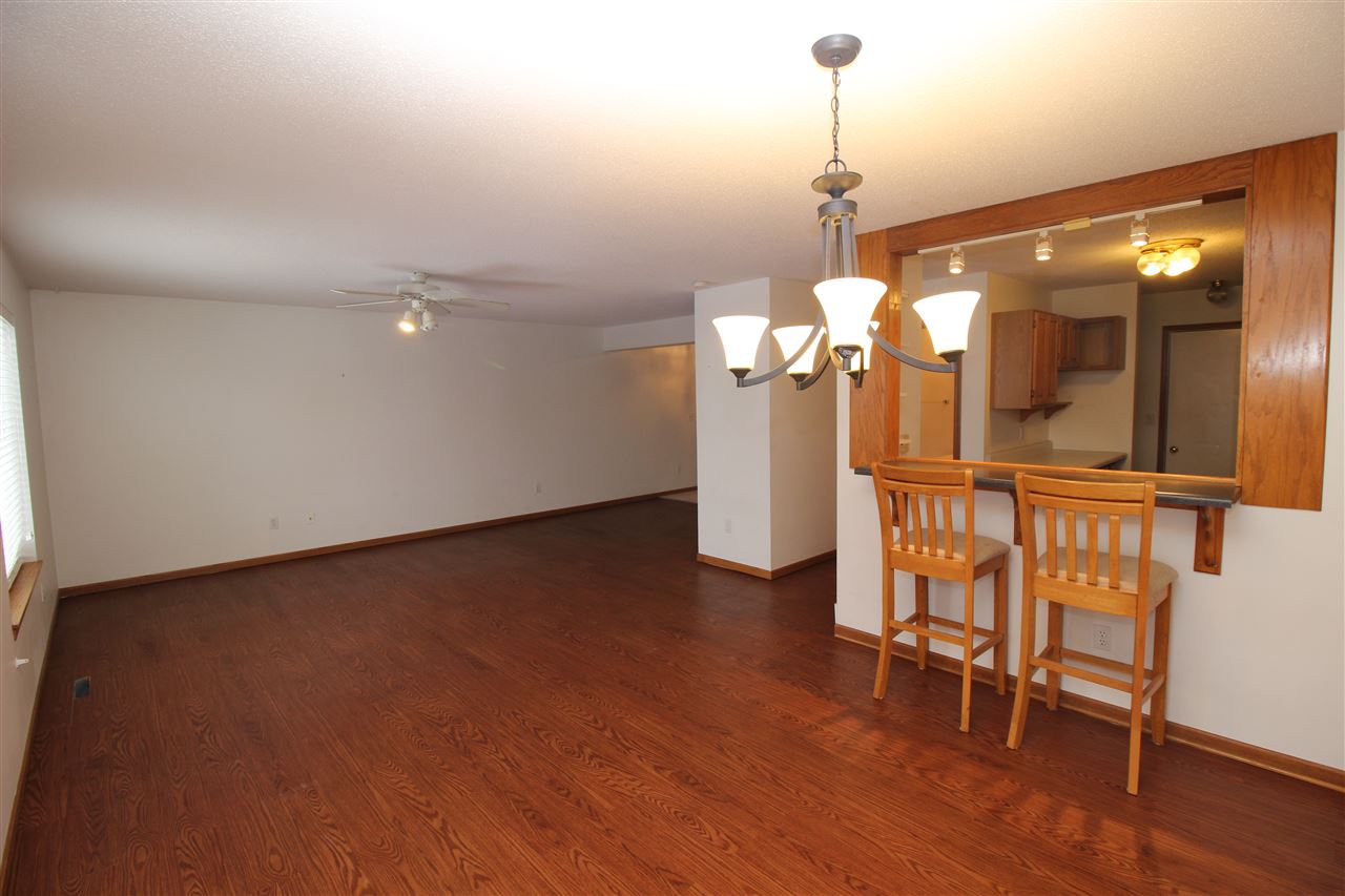 2775 Ridgeview Way Marion, IA 52302 - Photo 2 of 20 Gallery Image 2