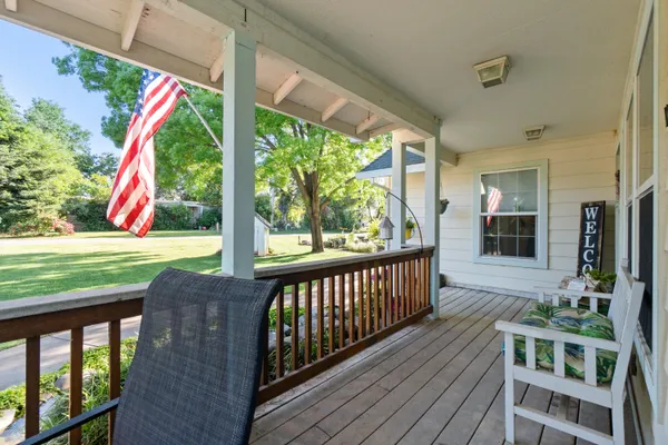 $650,000 | 19962 Welcome Way, Redding, CA 96002