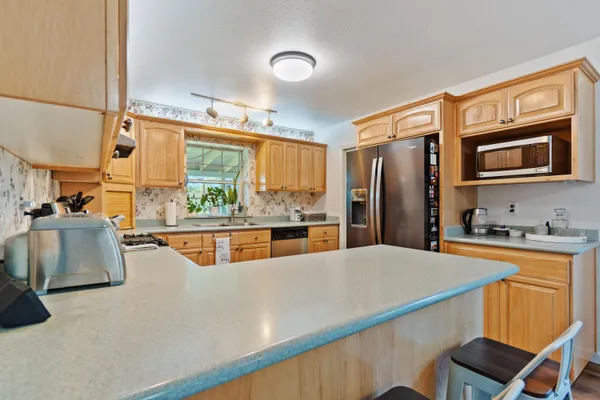 $650,000 | 19962 Welcome Way, Redding, CA 96002