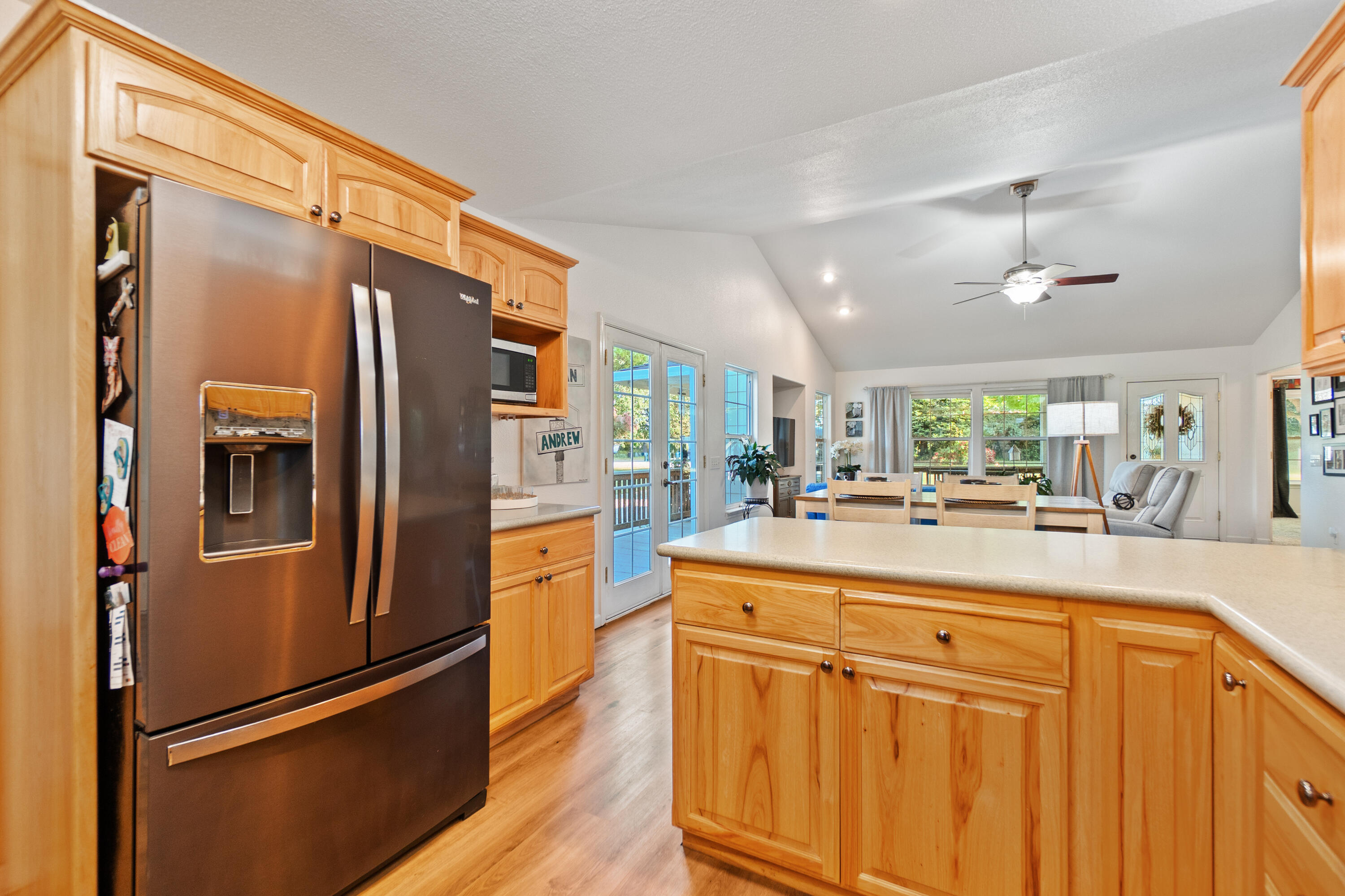 19962 Welcome Way Redding, CA 96002 - Photo 24 of 96 Main Home