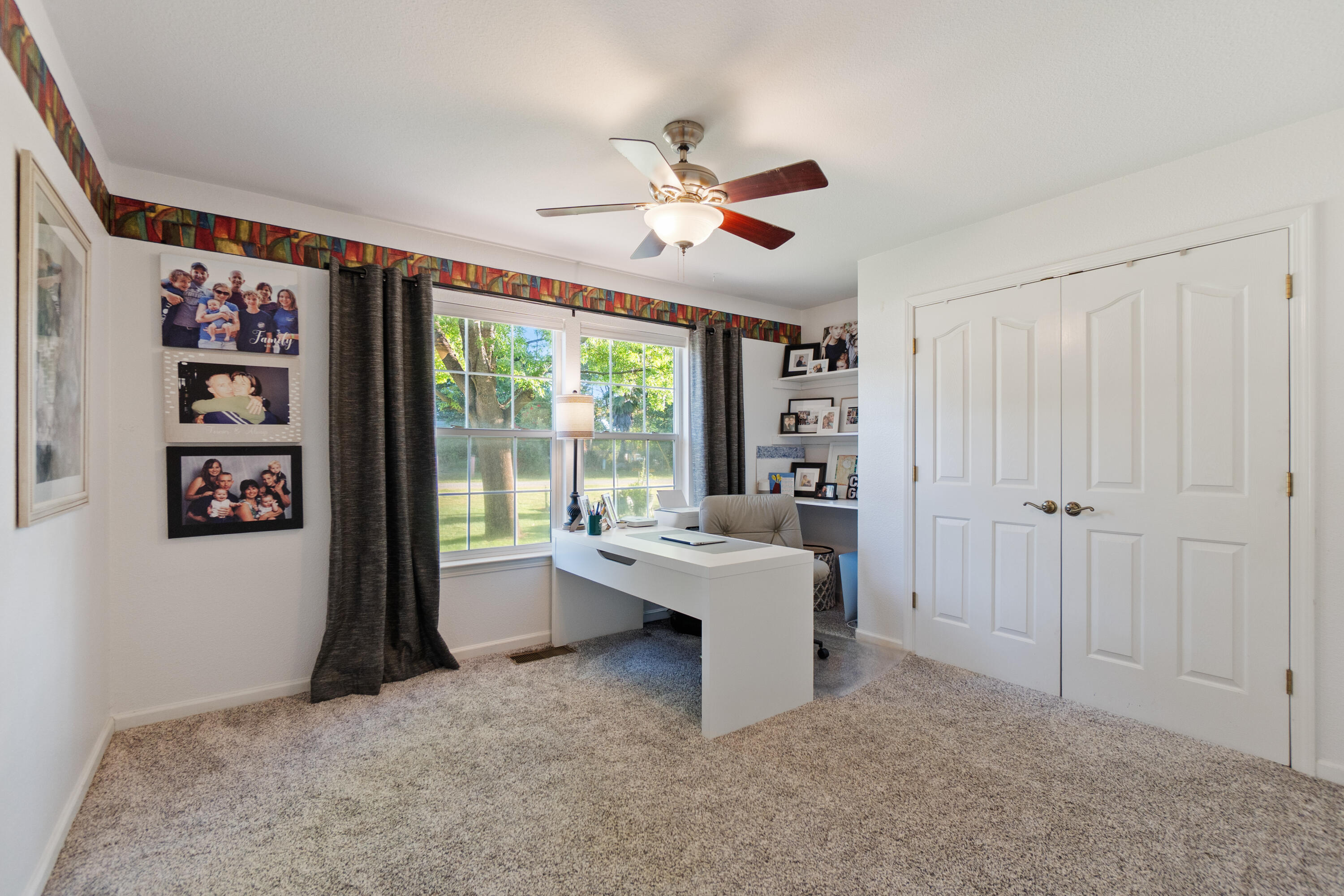 19962 Welcome Way Redding, CA 96002 - Photo 35 of 96 Guest Bedroom