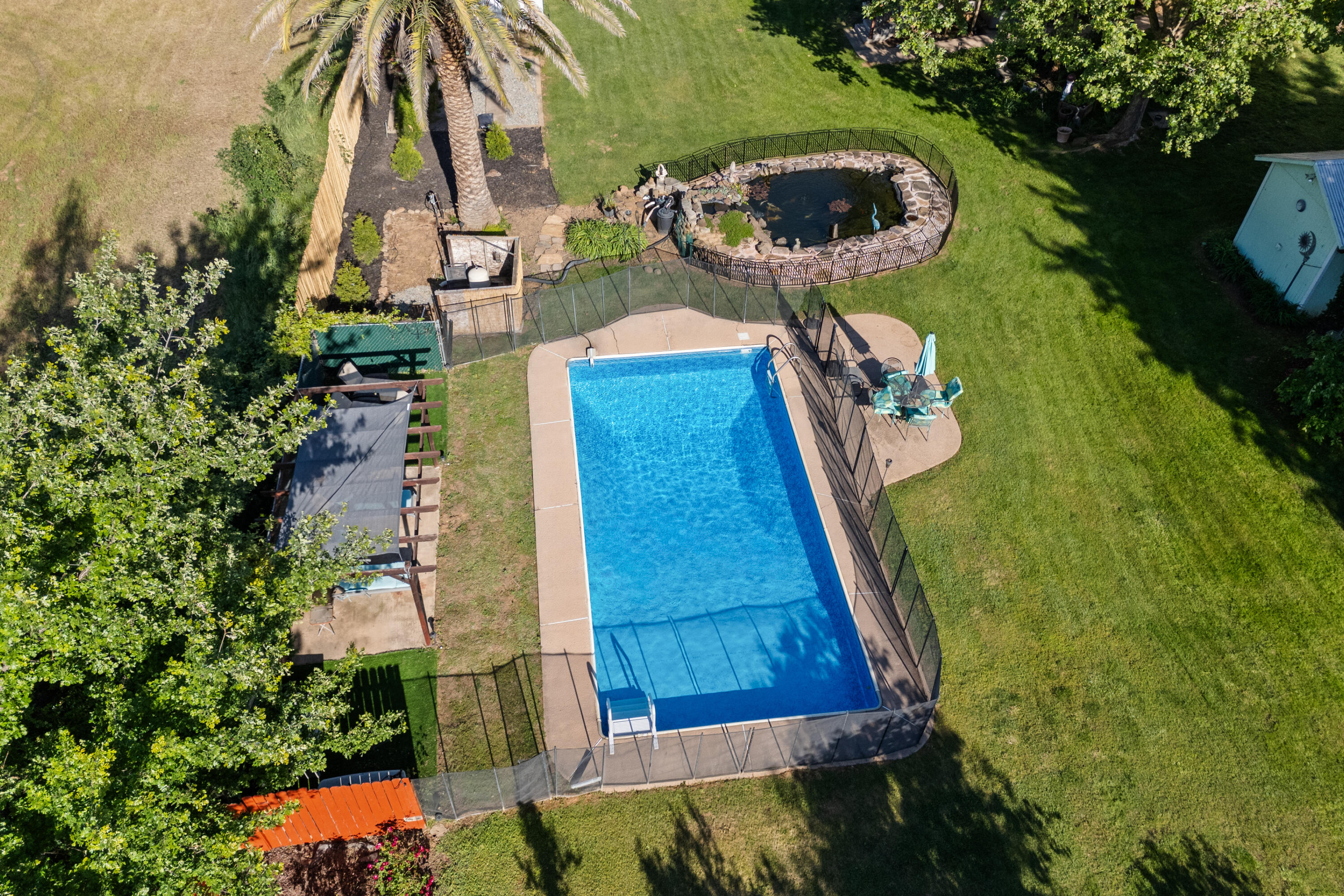 19962 Welcome Way Redding, CA 96002 - Photo 47 of 96 Pool
