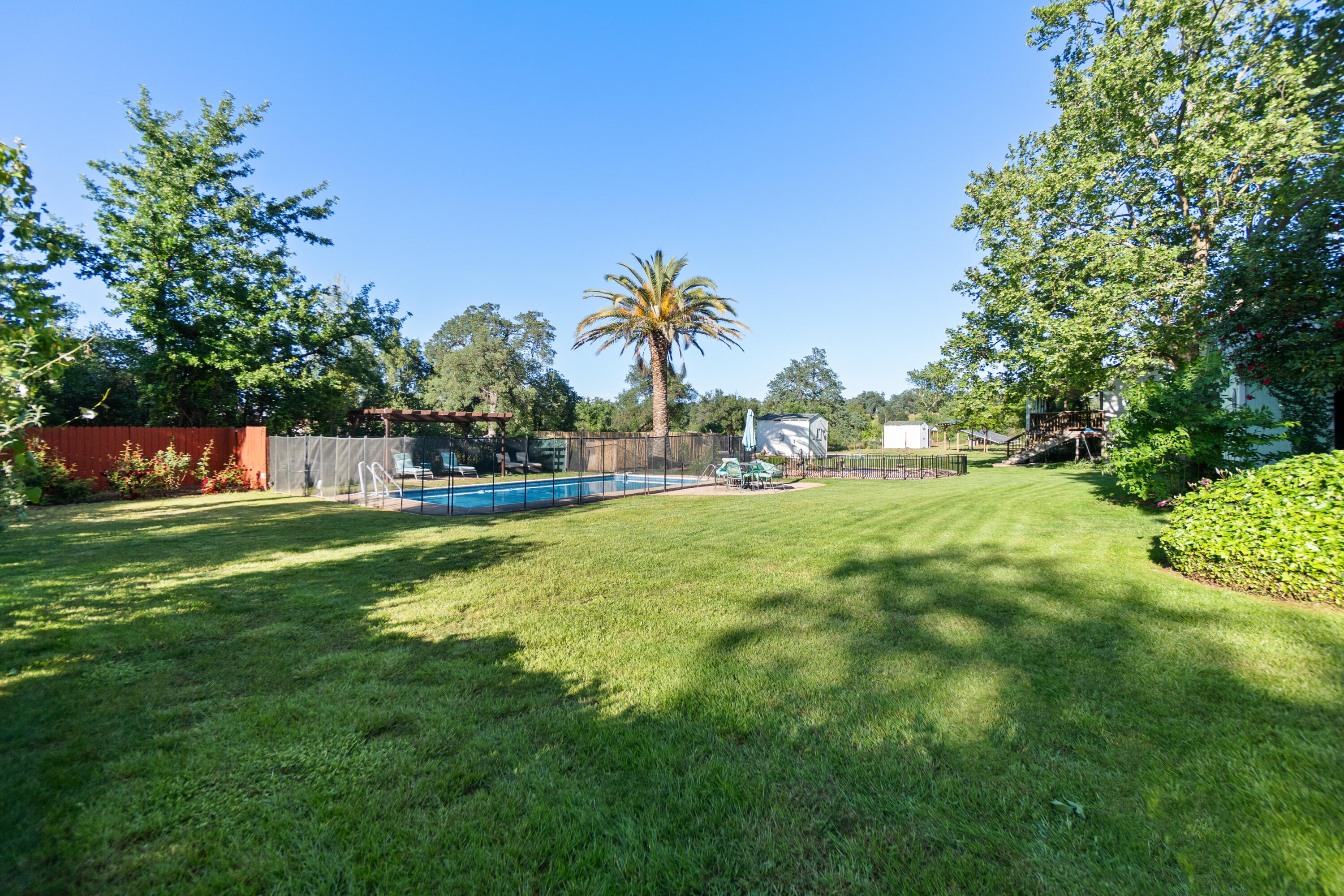 19962 Welcome Way Redding, CA 96002 - Photo 48 of 96 fun backyard