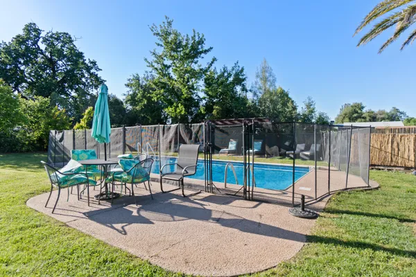 $650,000 | 19962 Welcome Way, Redding, CA 96002