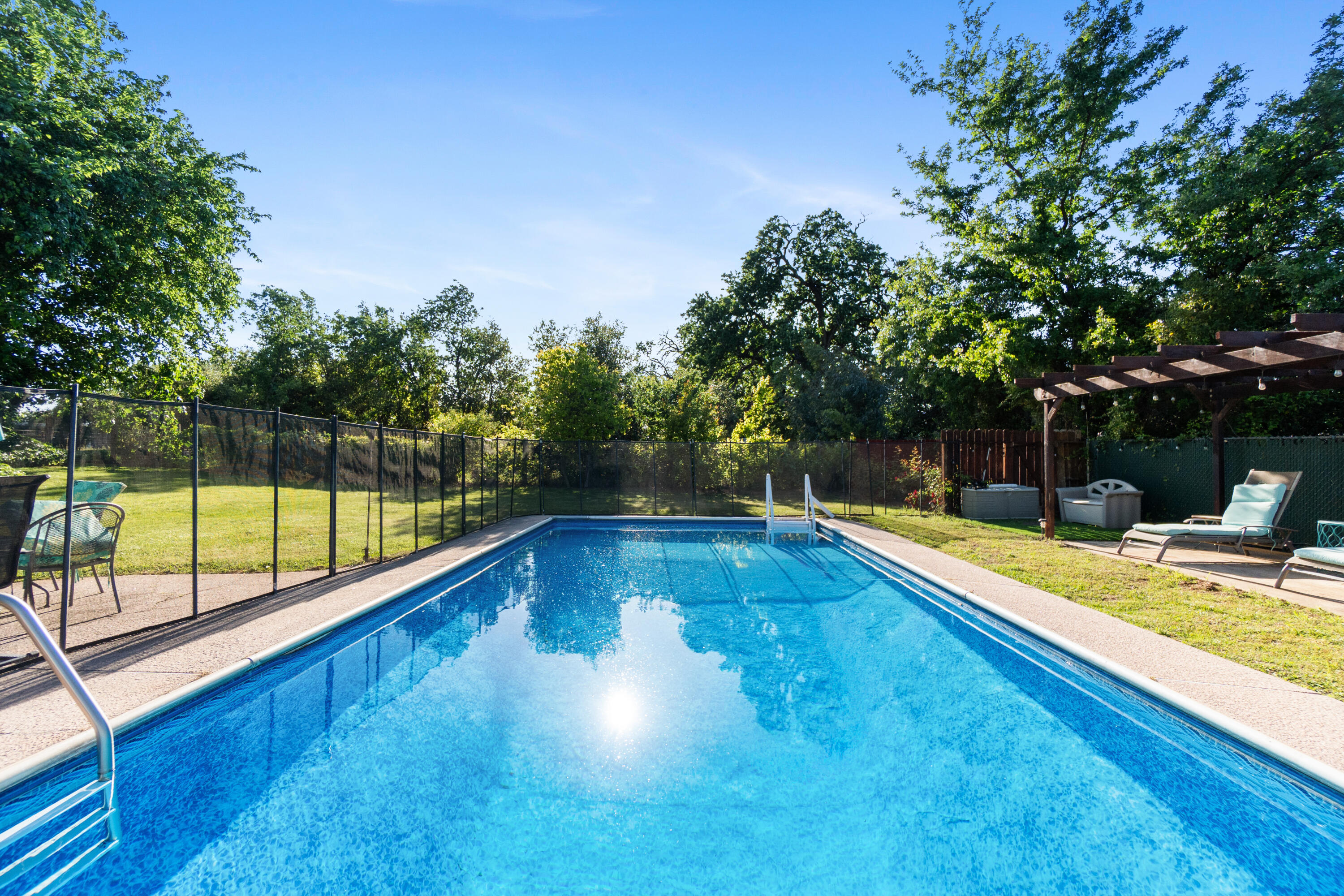 19962 Welcome Way Redding, CA 96002 - Photo 52 of 96 it's pool time!