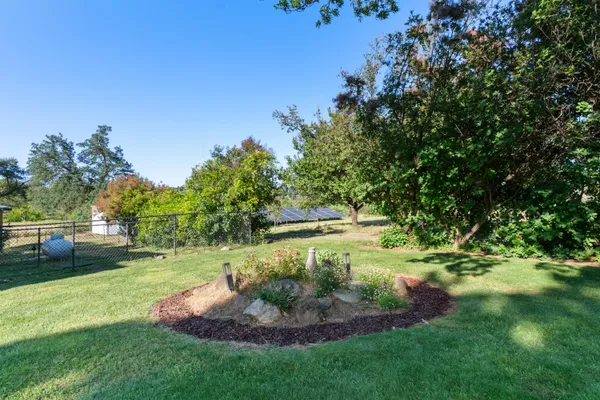 $650,000 | 19962 Welcome Way, Redding, CA 96002