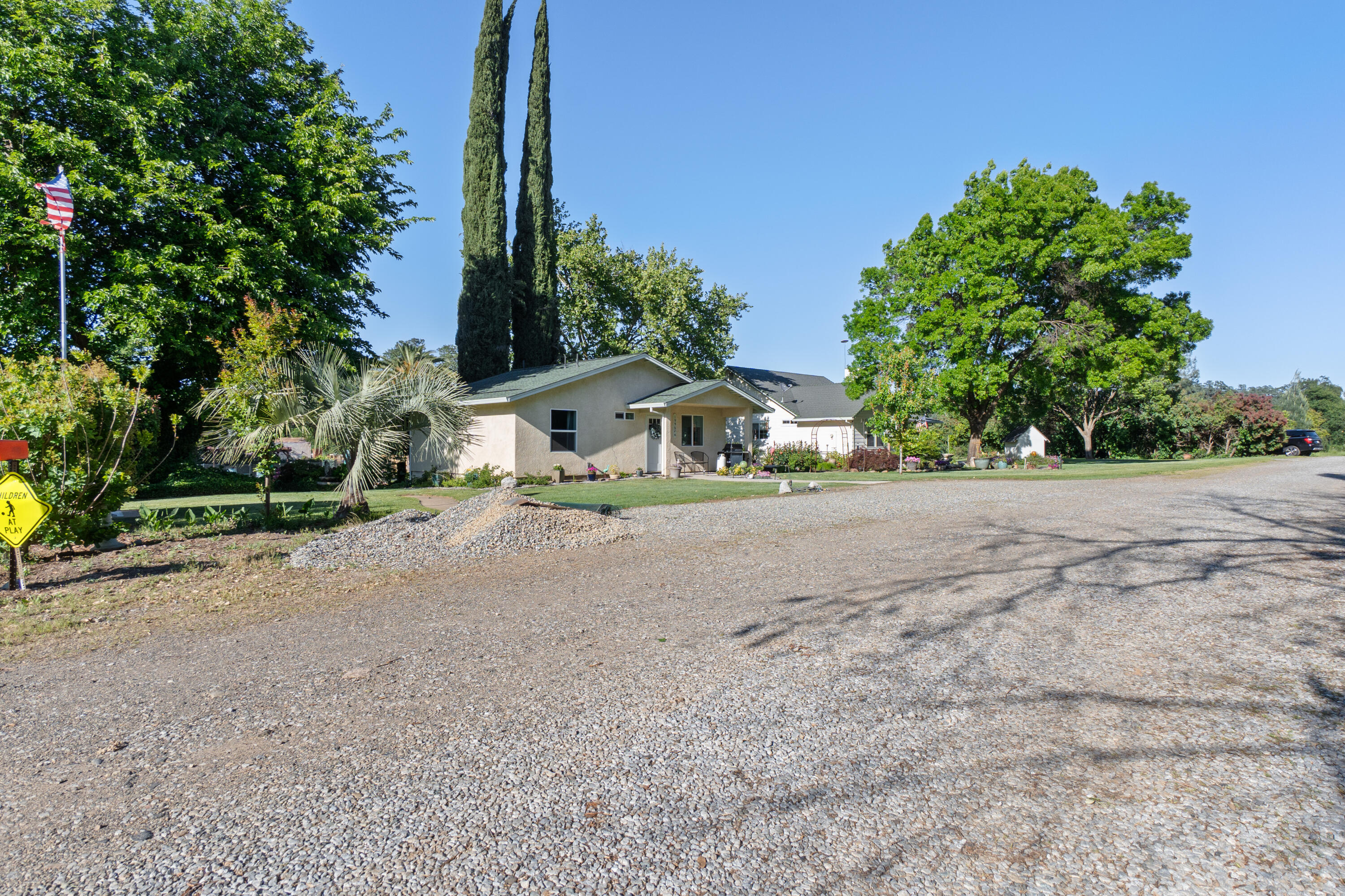 19962 Welcome Way Redding, CA 96002 - Photo 8 of 96 ADU Income potential