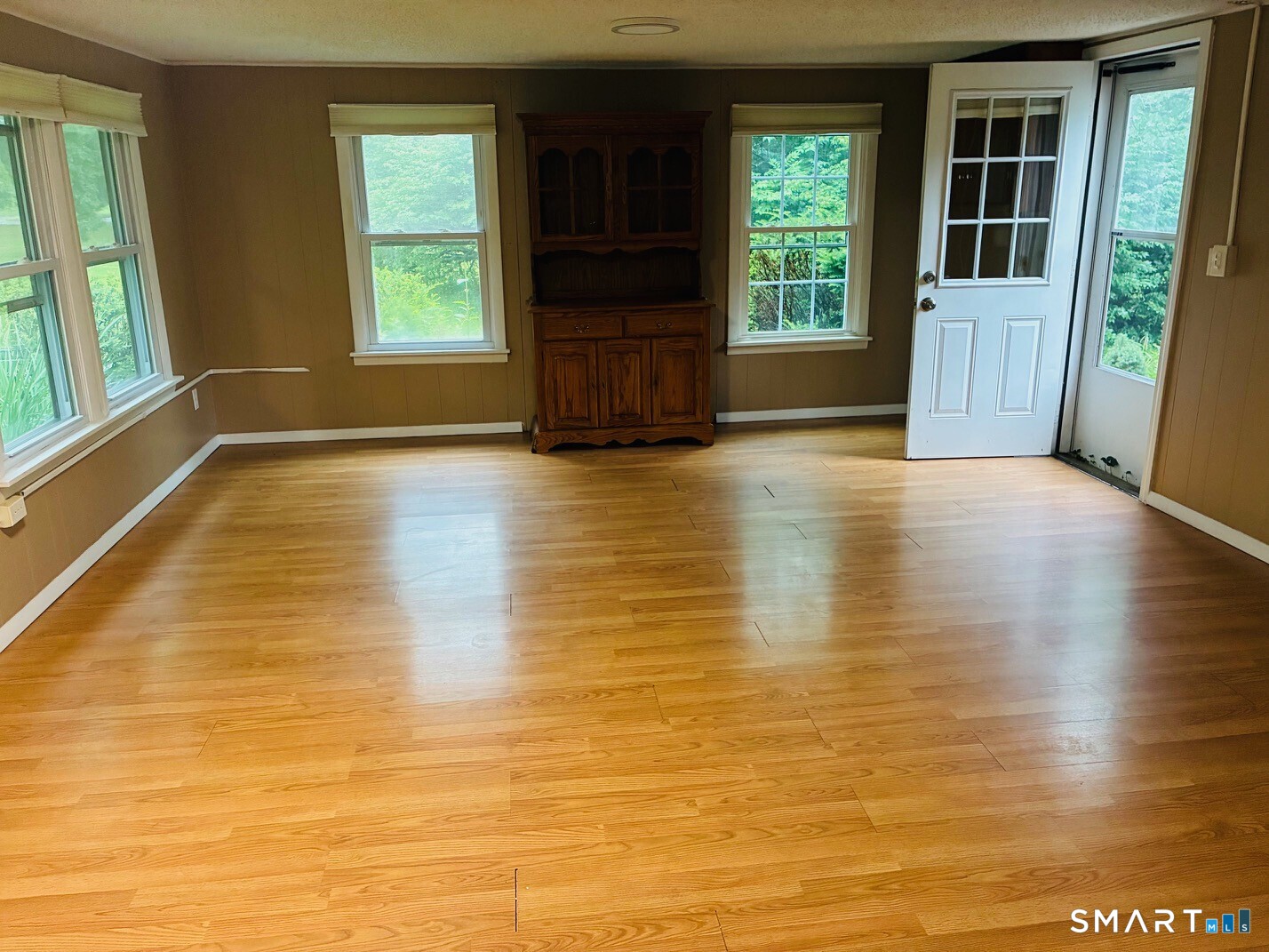 161 Jones Hollow Road Marlborough, CT 06447 - Photo 6 of 22