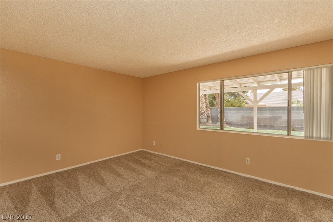 3113 Valleywood Road Henderson, NV 89014 - Photo 15 of 34