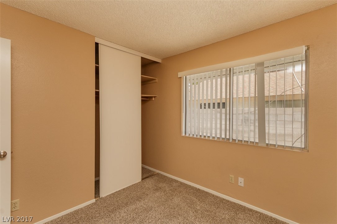 3113 Valleywood Road Henderson, NV 89014 - Photo 21 of 34
