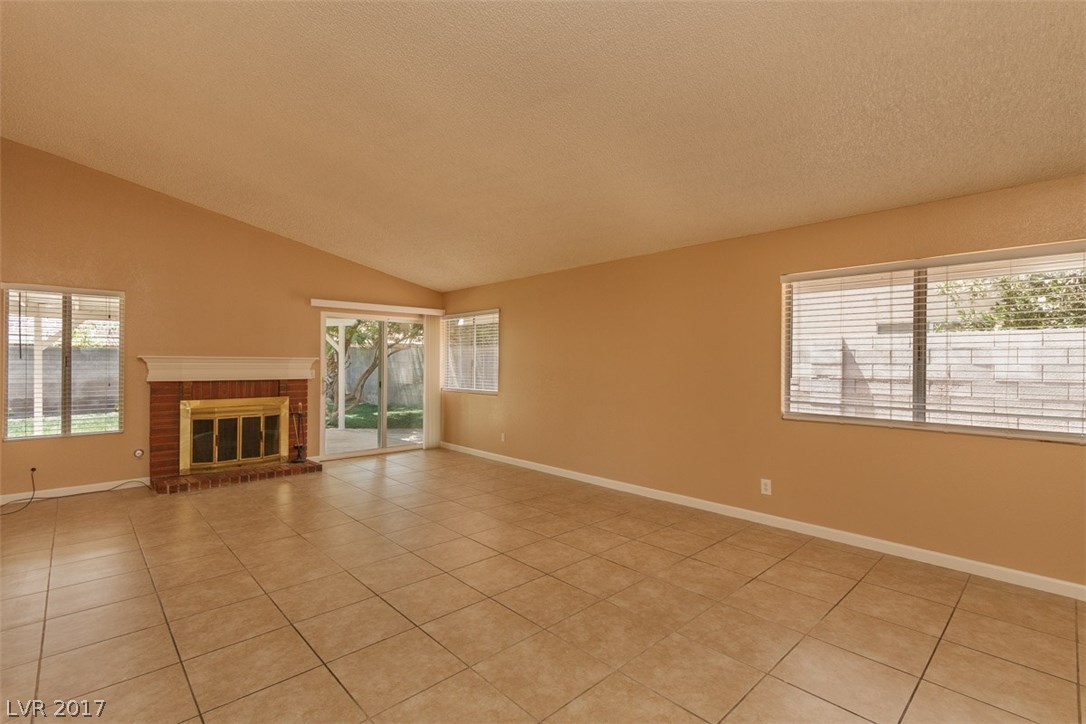3113 Valleywood Road Henderson, NV 89014 - Photo 3 of 34