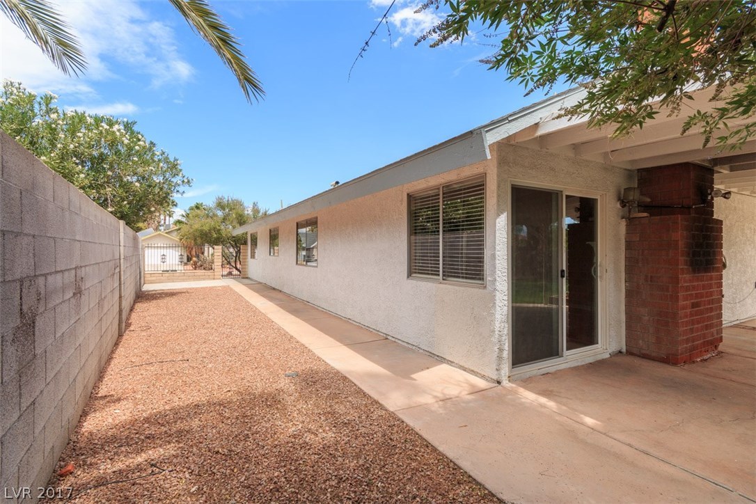 3113 Valleywood Road Henderson, NV 89014 - Photo 31 of 34