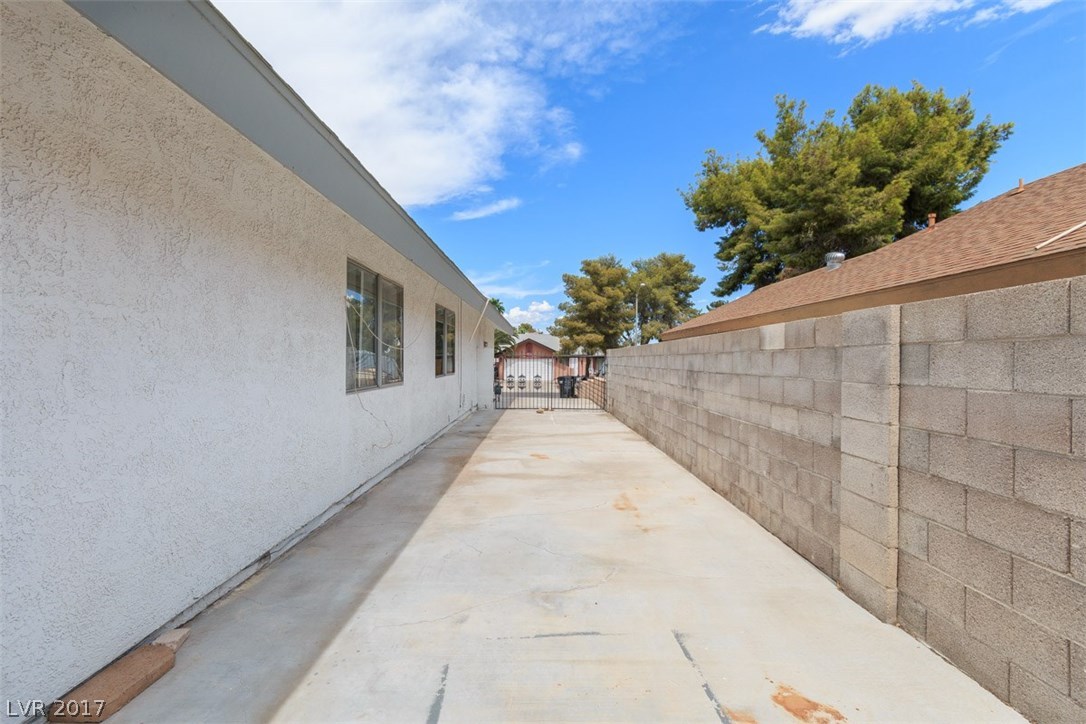 3113 Valleywood Road Henderson, NV 89014 - Photo 32 of 34