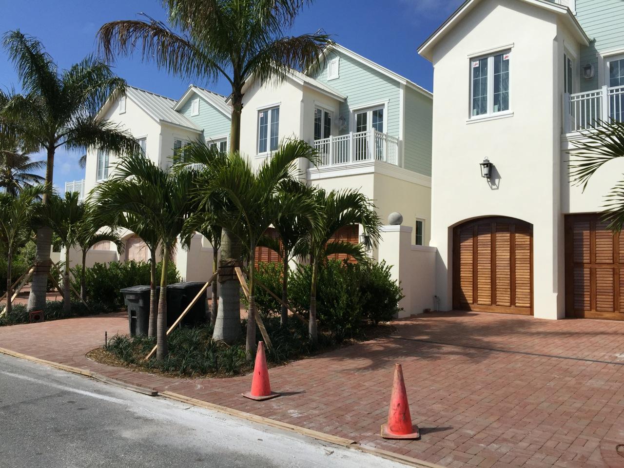 7 Adams Road Ocean Ridge, FL 33435 - Photo 1 of 17 Primary Photo