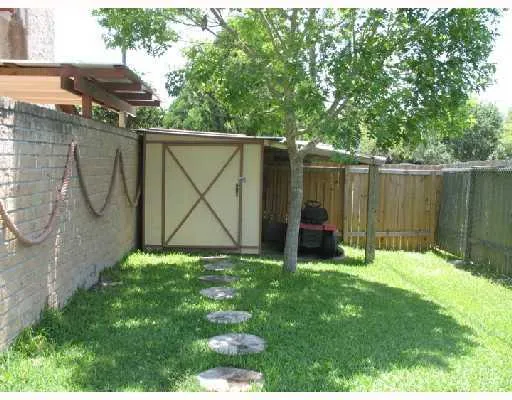 $85,900 | 11201 Willowood Creek Drive, Unit B, Corpus Christi, TX 78410