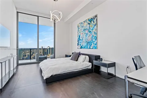 $2,999,000 | 801 South Miami Avenue, Unit PH5704, Miami, FL 33131