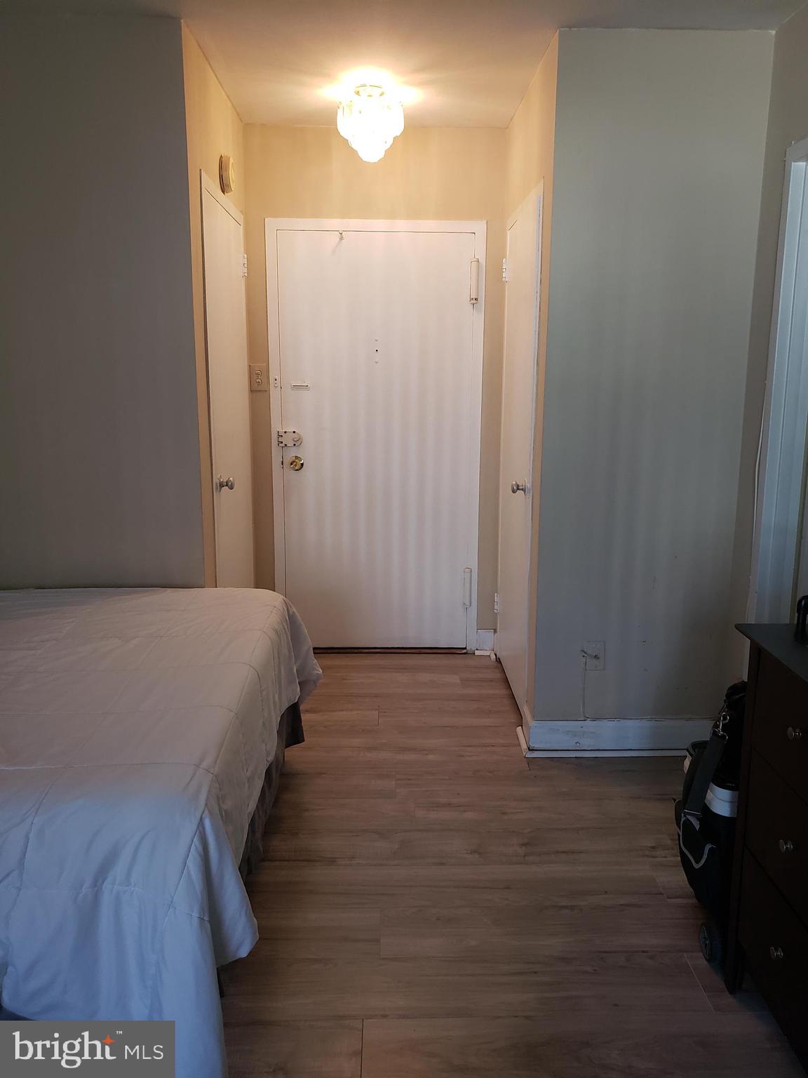 1121 Arlington Boulevard, Unit 624 Arlington, VA 22209 - Photo 4 of 11