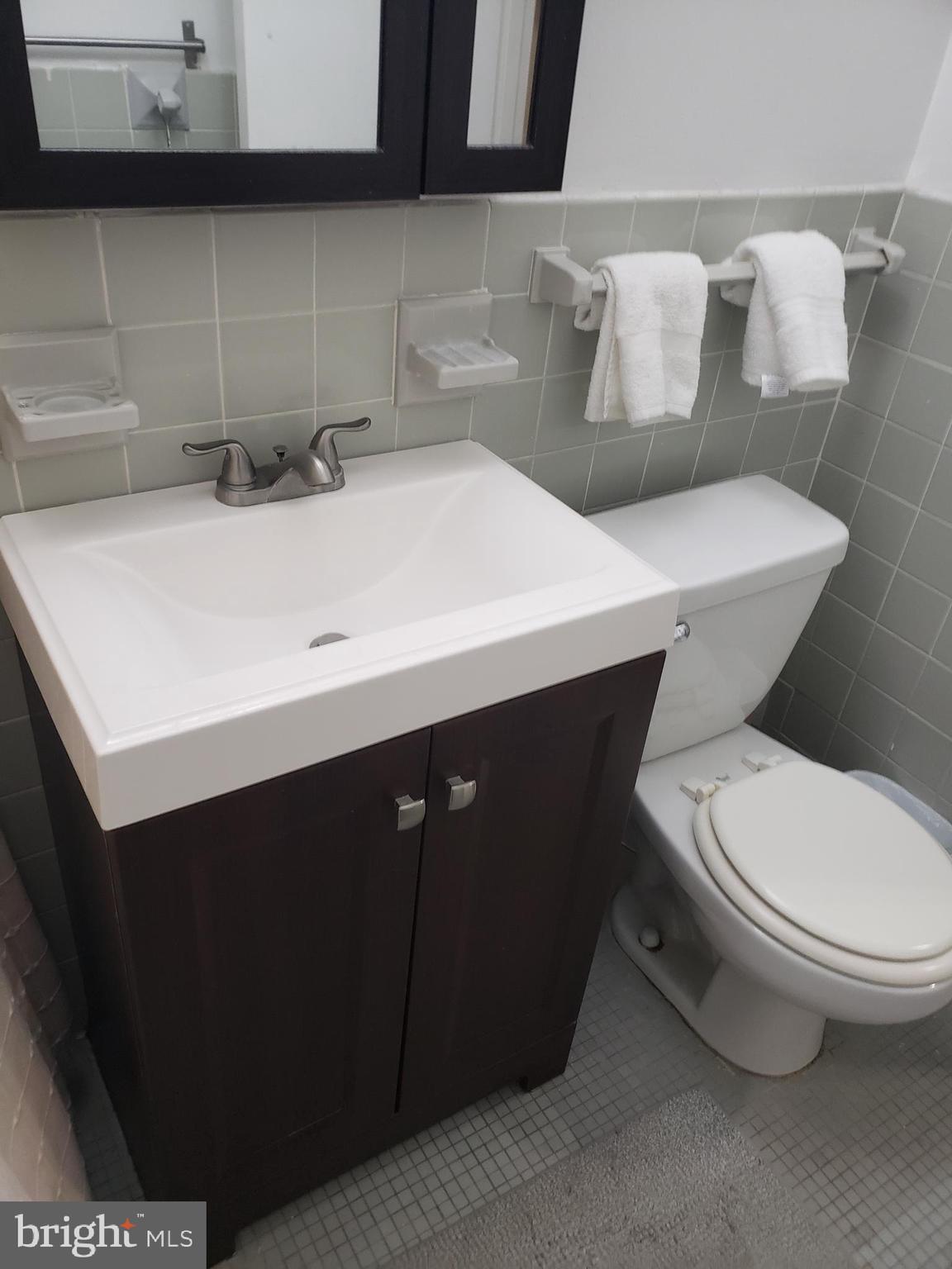 1121 Arlington Boulevard, Unit 624 Arlington, VA 22209 - Photo 5 of 11