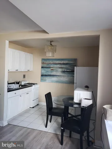 $1,800 | 1121 Arlington Boulevard, Unit 624, Arlington, VA 22209